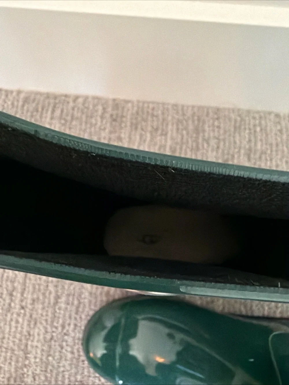UGG Sienna -Glossy Pine Green waterproof Rain Boots -size 7